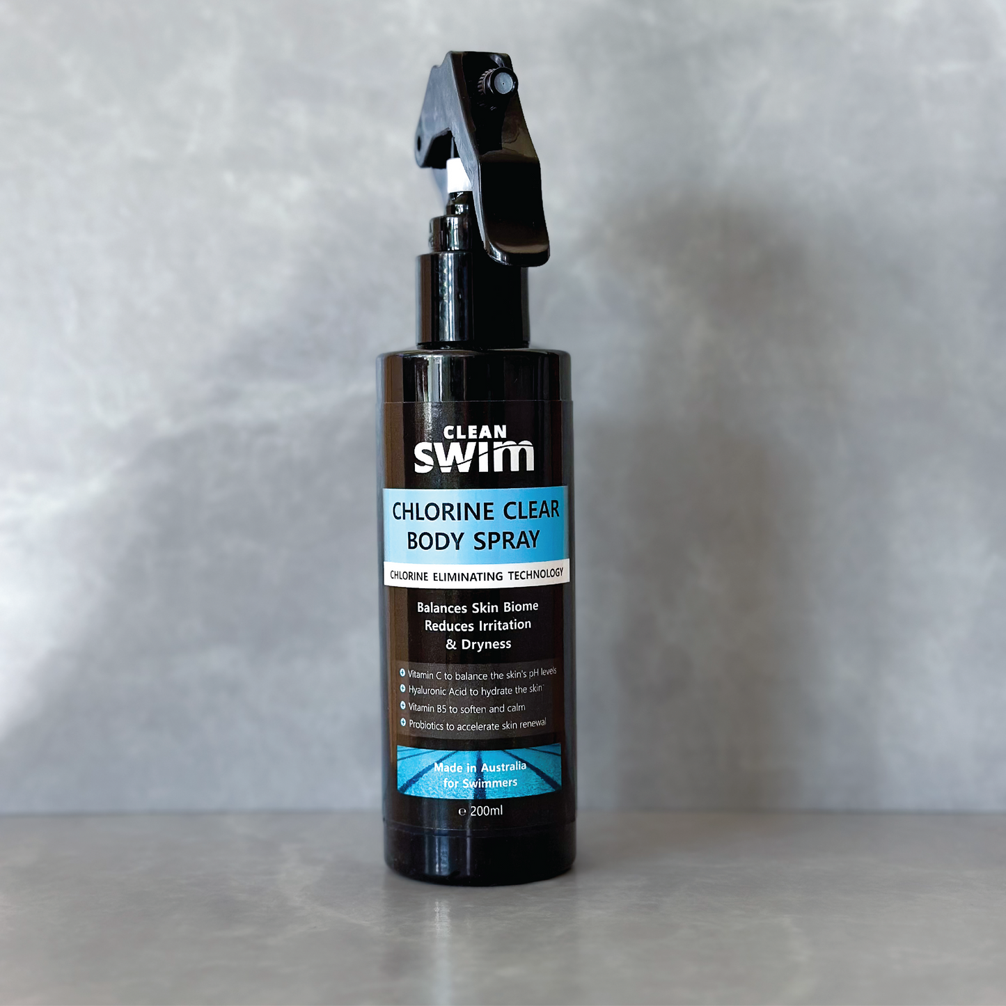 Clean Swim Chlorine Clear Body Spray with Vitamin C, 200ml bottle, chlorine neutralising technology for swimmers. Lightweight spray for on-the-go post-swim care.